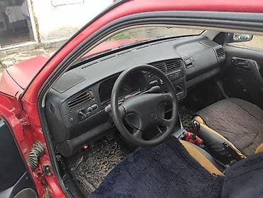 Транспорт: Volkswagen Golf: 1992 г., 1.8 л, Механика, Бензин, Хэтчбэк — 4