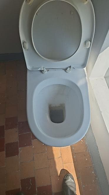 Унитаз Напольный, Материал: Фаянс