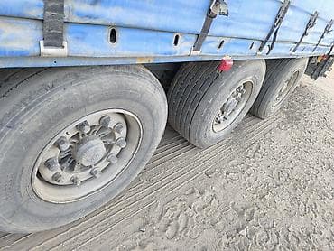 Прицеп, Тентованный