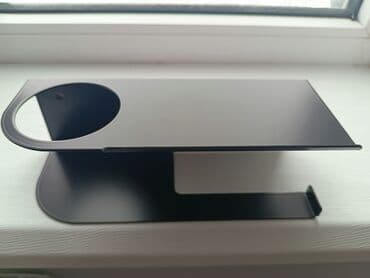 продаю чёрный металл: Держатель для туалетной бумаги черный металлический с полочкой и — 1