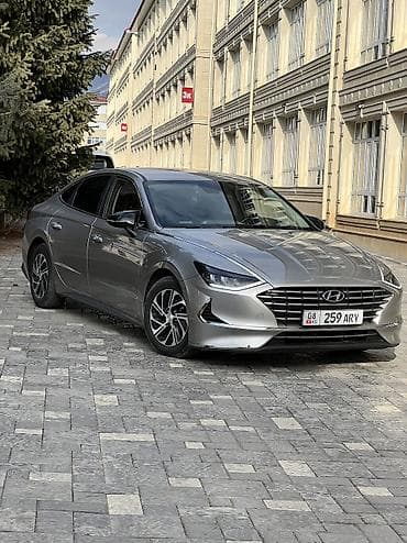 Hyundai Sonata: 2019 г., 2 л, Автомат, Гибрид, Седан