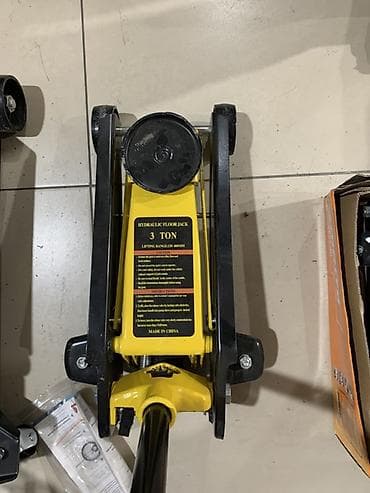 Гидравлический подкатной домкрат 3 тонны - Грузоподъемность: 3 т -