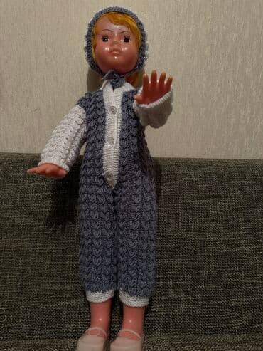 Продам куклу СССР! Состояние идеальное! Она как новая. Рост 70 см. Два