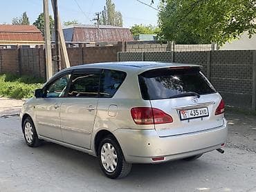 rs 7: Toyota Ipsum: 2002 г., 2.4 л, Автомат, Бензин, Минивэн — 1