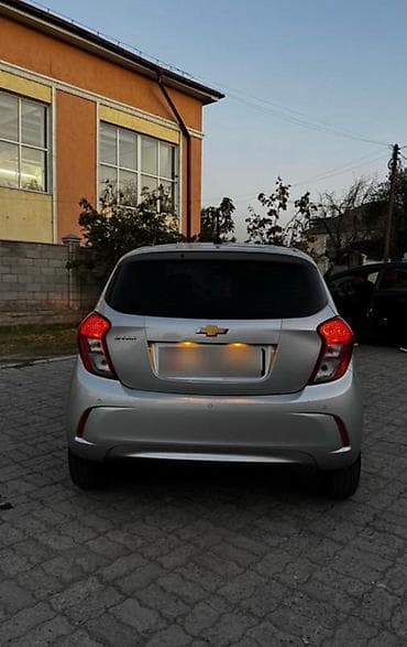 Chevrolet Spark: 2019 г., 1 л, Автомат, Бензин, Хэтчбэк