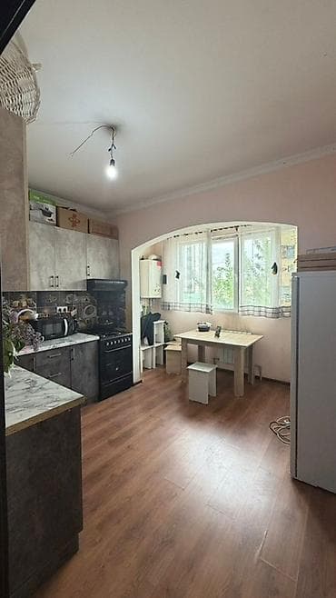 на недвижимость: 2 комнаты, 67 м², 106 серия улучшенная, 2 этаж, Косметический ремонт — 2