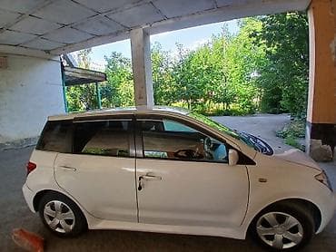 Унаа: Toyota Ist: 2002 г., 1.5 л, Автомат, Бензин — 4
