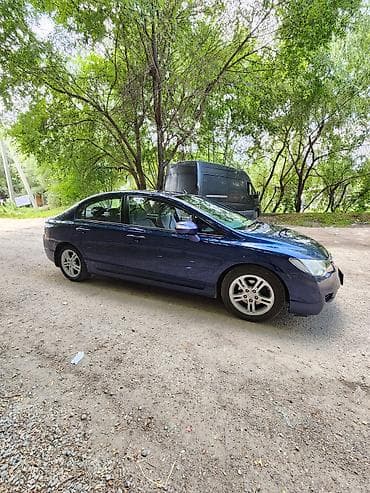 сивиу: Honda Civic: 2007 г., 1.8 л, Автомат, Газ, Седан — 4