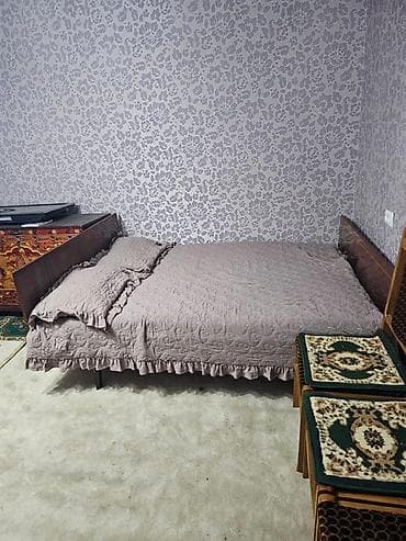 одно спальня кровать: Продается кровать Состояние отличное С матрасом Двухспальный Цена — 3