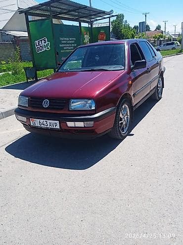 вито 2005: Volkswagen Vento: 1993 г., Автомат, Бензин, Седан — 2