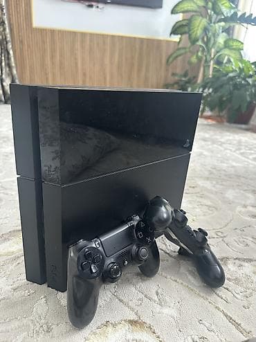 Телевизорлор: Ps4 в хорошем состоянии 2 жойстика один желательно под замену но все — 2
