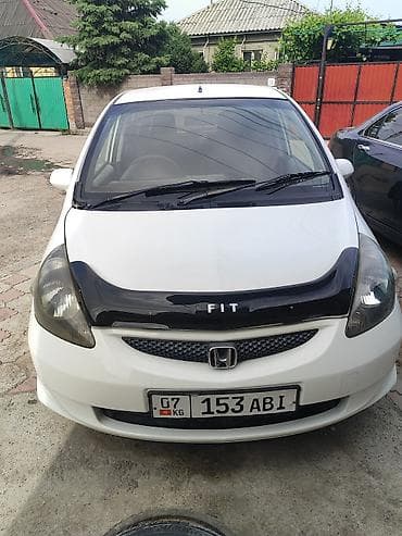 Honda Fit: 2003 г., 1.3 л, Вариатор, Бензин, Хэтчбэк at lalafo.kg Honda Fit: 2003 г., 1.3 л, Вариатор, Бензин, Хэтчбэк