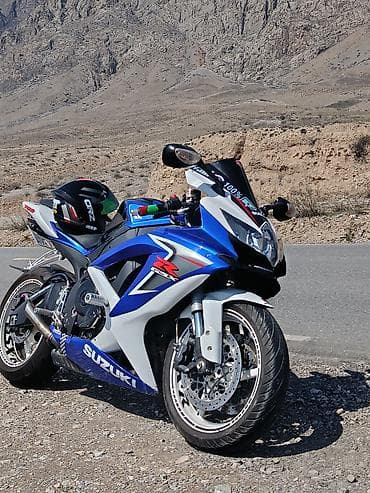 кабина мото: Спортбайк Suzuki, 600 куб. см, Бензин, Взрослый, Б/у — 3