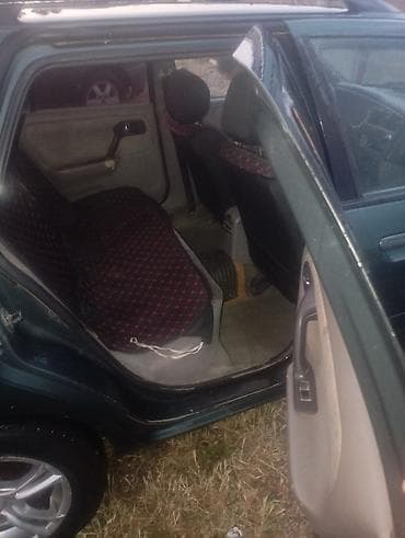 Продажа авто: Nissan Primera: 2001 г., 1.8 л, Механика, Бензин, Универсал — 5