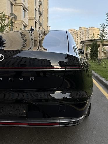 хонда свик седан: Hyundai Grandeur: 2023 г., 1.6 л, Вариатор, Гибрид, Седан — 4