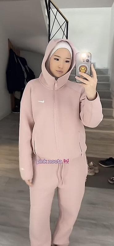 куртки жома: Костюм Nike NOCTA, цвет pink. Идеален для прогулок, тренировок и — 1