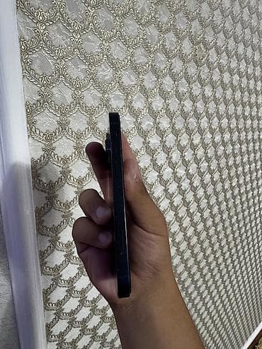 another 13: IPhone 13 mini, Б/у, 128 ГБ, Синий, Защитное стекло, Чехол, 98 % — 3