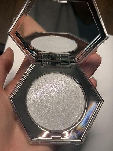 золотой усь: Fenty Beauty Diamond Bomb All-Over Diamond Veil, 8 г (0.28 oz) - — 3