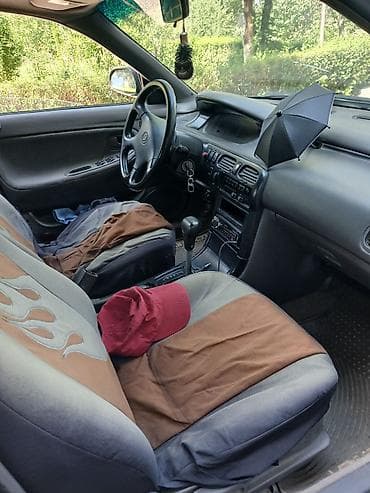 малибу пример: Mazda 626: 1993 г., 2 л, Автомат, Бензин, Седан — 2
