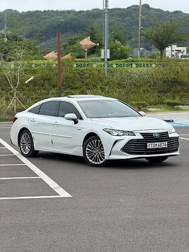 prius plus: Toyota Avalon: 2020 г., 2.5 л, Автомат, Гибрид, Седан — 5
