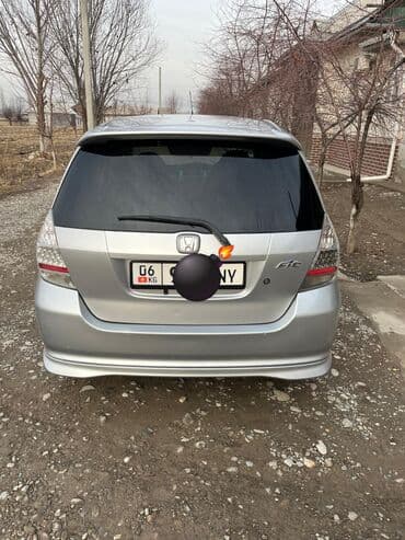 Водный транспорт: Honda Fit: 2003 г., 1.5 л, Вариатор, Бензин, Хэтчбэк — 2