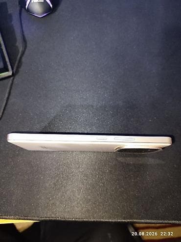 mi 2: Vivo iQOO Neo, Б/у, 256 ГБ, цвет - Бежевый, 1 SIM — 3