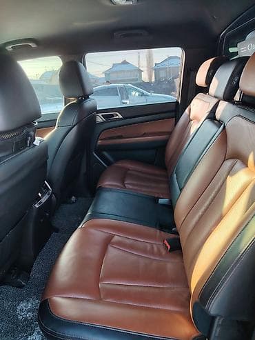 Продажа авто: Ssangyong Rexton: 2018 г., 2.2 л, Автомат, Дизель, Внедорожник — 9