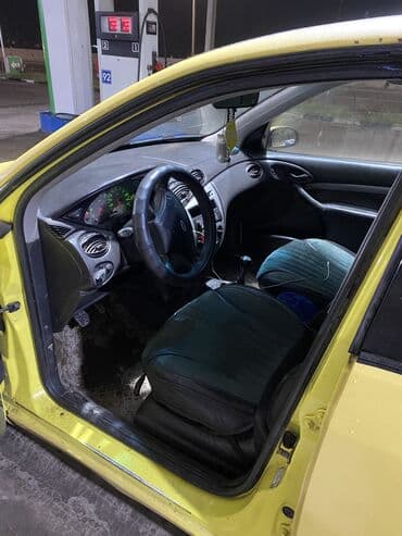 focus: Ford Focus: 2001 г., 1.6 л, Механика, Бензиновая, Универсал — 8