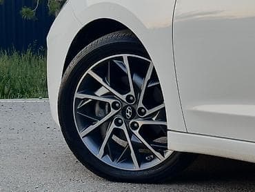 avante: Hyundai Avante: 2019 г., 1.6 л, Вариатор, Бензин, Седан — 9