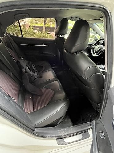 drift car: Toyota Camry: 2021 г., 2.5 л, Гибрид, Седан — 6