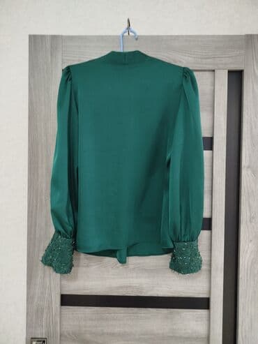 костюм на елку: Костюм с юбкой, Модель юбки: Годе, Макси, Блузка, Турция, M — 10