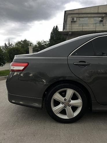555: Toyota Camry: 2010 г., 2.5 л, Автомат, Бензин, Седан — 6