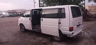 wuling mini ev: Volkswagen Transporter: 1992 г., 2.4 л, Механика, Дизель, Фургон — 4