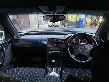 коробка w202: Mercedes-Benz C-Class: 1996 г., 2 л, Автомат, Бензин, Седан — 3