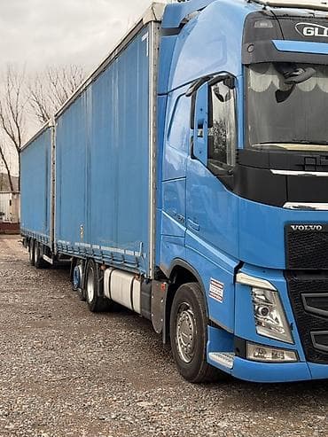rf 2: Тягач, Volvo, 2014 г., Тентованный — 3