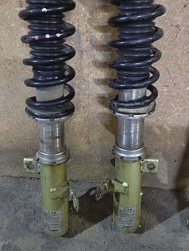Продаю регулированые амортизаторы чисто Япония комплект все прокачены
