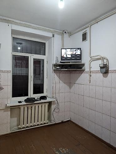 open space: Жибек-Жолу Сдается торговое помещение Площадь: 70м2 Этаж: 1 С — 1
