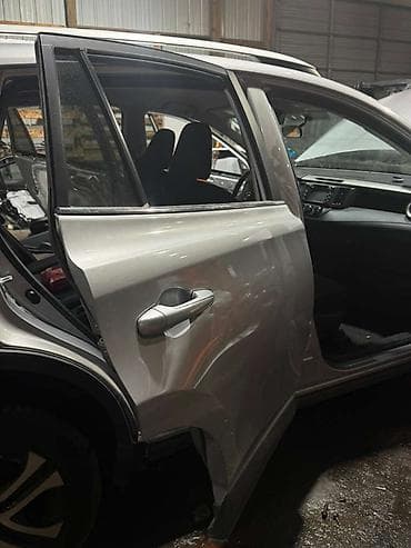 b 5: Разбор на запчасти Toyota RAV4 XA40, 2016 г. Имеются все запчасти от — 4