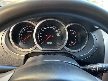 suzuki машина: Suzuki Grand Vitara: 2008 г., 2 л, Автомат, Бензин, Кроссовер — 6