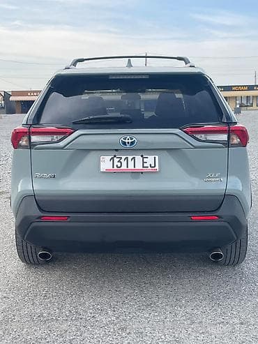 range over: Toyota RAV4: 2021 г., 2.5 л, Вариатор, Гибрид, Кроссовер — 4