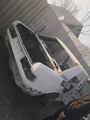 Автохимия: Кузов автомобиля,Мерс190 (седан, белый) под разбор/на запчасти — 2