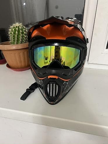 Мотокроссовый шлем с очками - Тип: шлем для