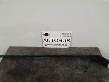 резинки на дверь: Уплотнительная резинка двери Mercedes-Benz CLK W209 М112 2 2005 (б/у) — 1