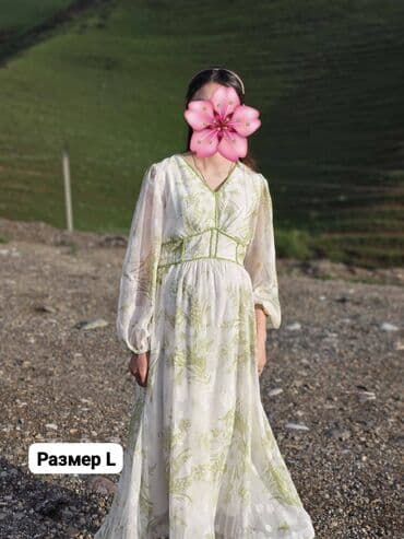 Платье макси, размер L. - Легкая полупрозрачная ткань с нежным
