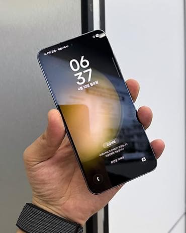 galaxy 10: Samsung Galaxy S23, Б/у, 256 ГБ, цвет - Зеленый, В рассрочку, 1 SIM, eSIM — 2
