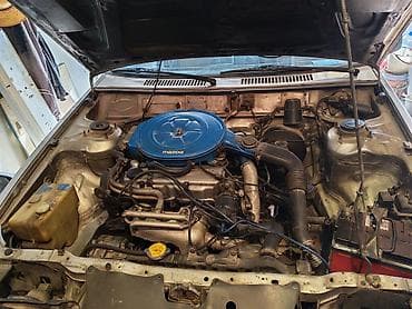 mazba 323: Mazda 626: 1985 г., 2 л, Механика, Бензин, Хэтчбэк — 9