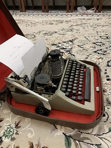 токо: Продаю печатную машинку в Исключительном состоянии, все работает — 3