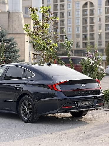 byd e2 2023: Hyundai Sonata: 2019 г., 2 л, Автомат, Бензин, Седан — 5