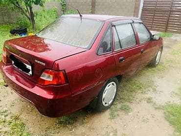 Унаа сатуу: Daewoo Nexia: 2010 г., 1.6 л, Кол менен иштөөчү — 3