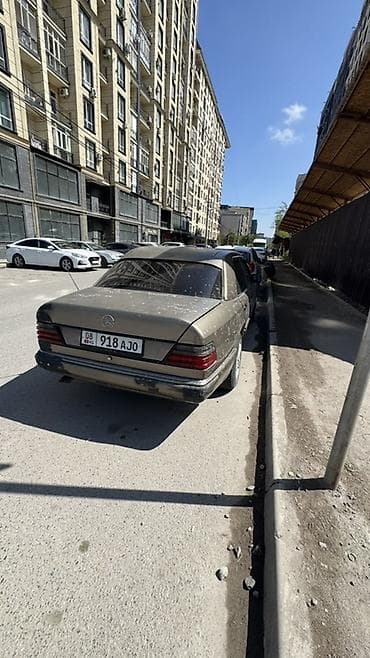 kia avante: Mercedes-Benz E-Class: 1990 г., 2.3 л, Автомат, Бензин, Седан — 4